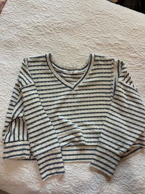 Altar’d state sweater